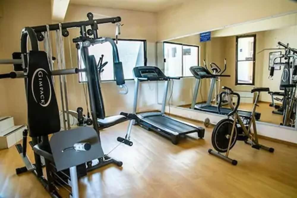American Inn Hotel & Suites Parral 외부 사진