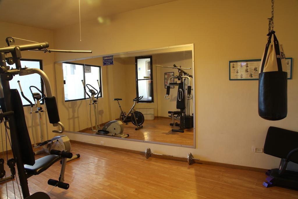 American Inn Hotel & Suites Parral 외부 사진